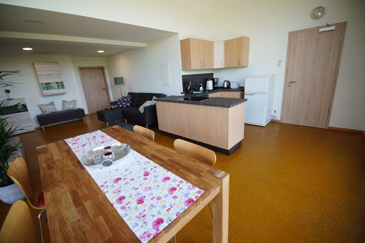 Gaestewohnung Hardinghaus Am Teich 워렌도르프 외부 사진