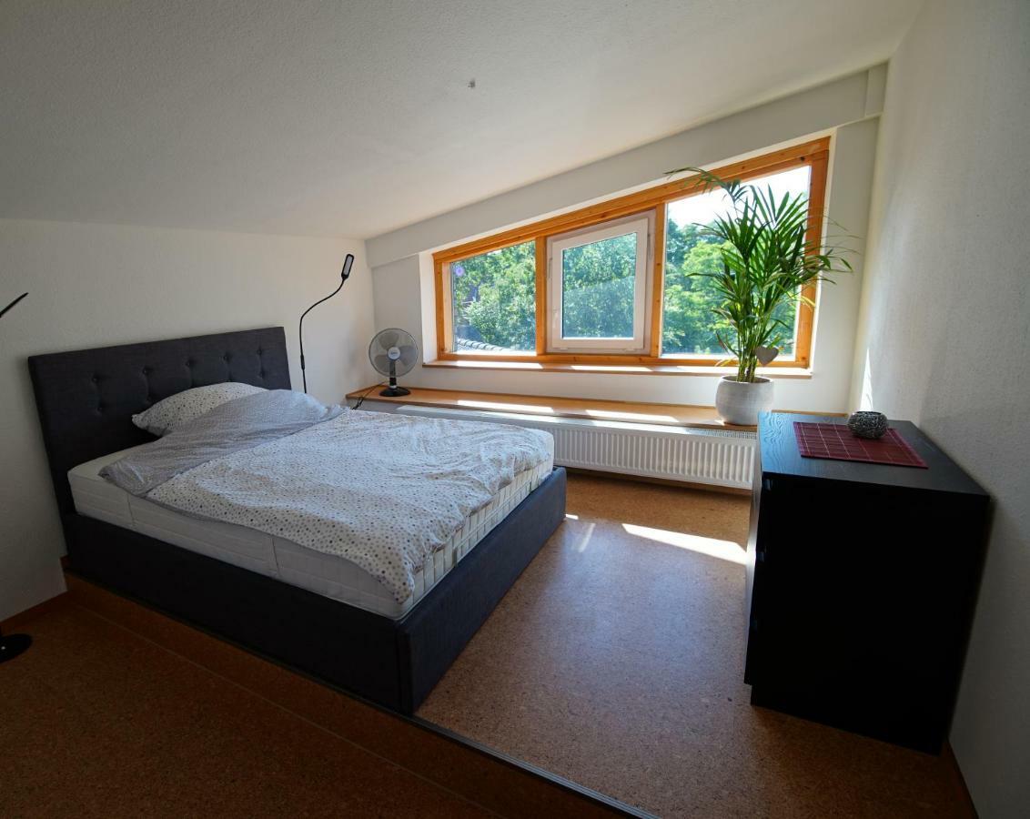 Gaestewohnung Hardinghaus Am Teich 워렌도르프 외부 사진